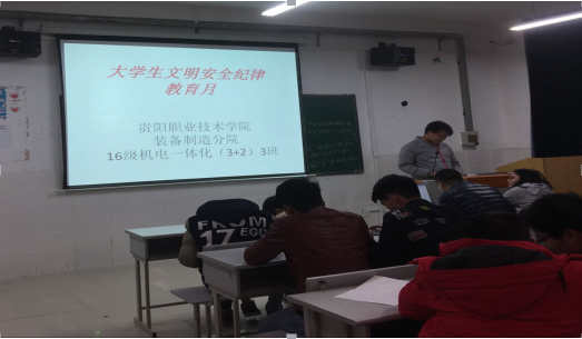 KT$RQ8ZB3ZK7{CHC0YIF[]7